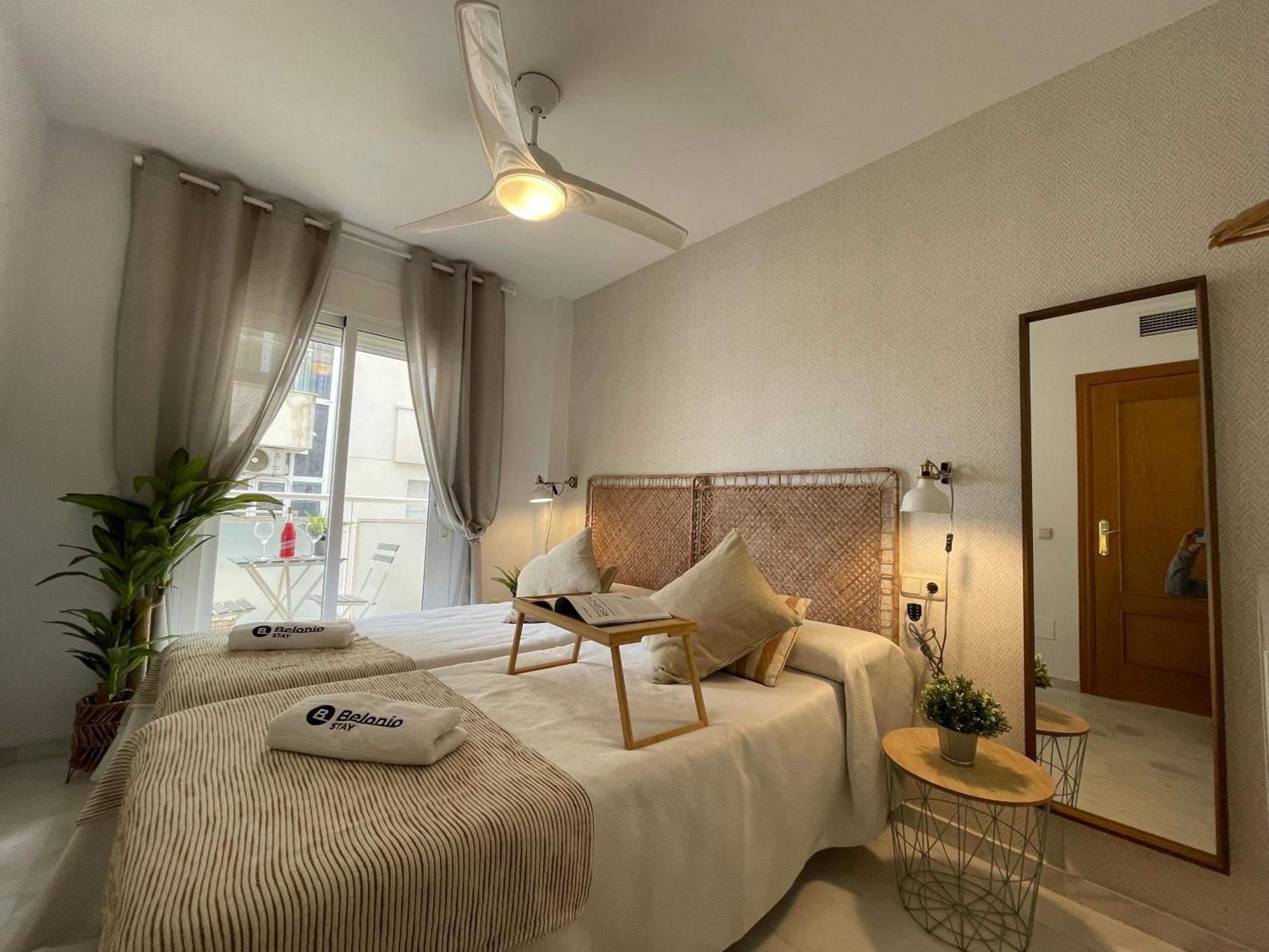 Fuengirola Beach Apartment By Stay Belonio מראה חיצוני תמונה